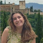 Profesora de Biología. Actualmente acabo de terminar 3º de enfermería. Puedo impartir niveles desde primaria hasta bachillerato